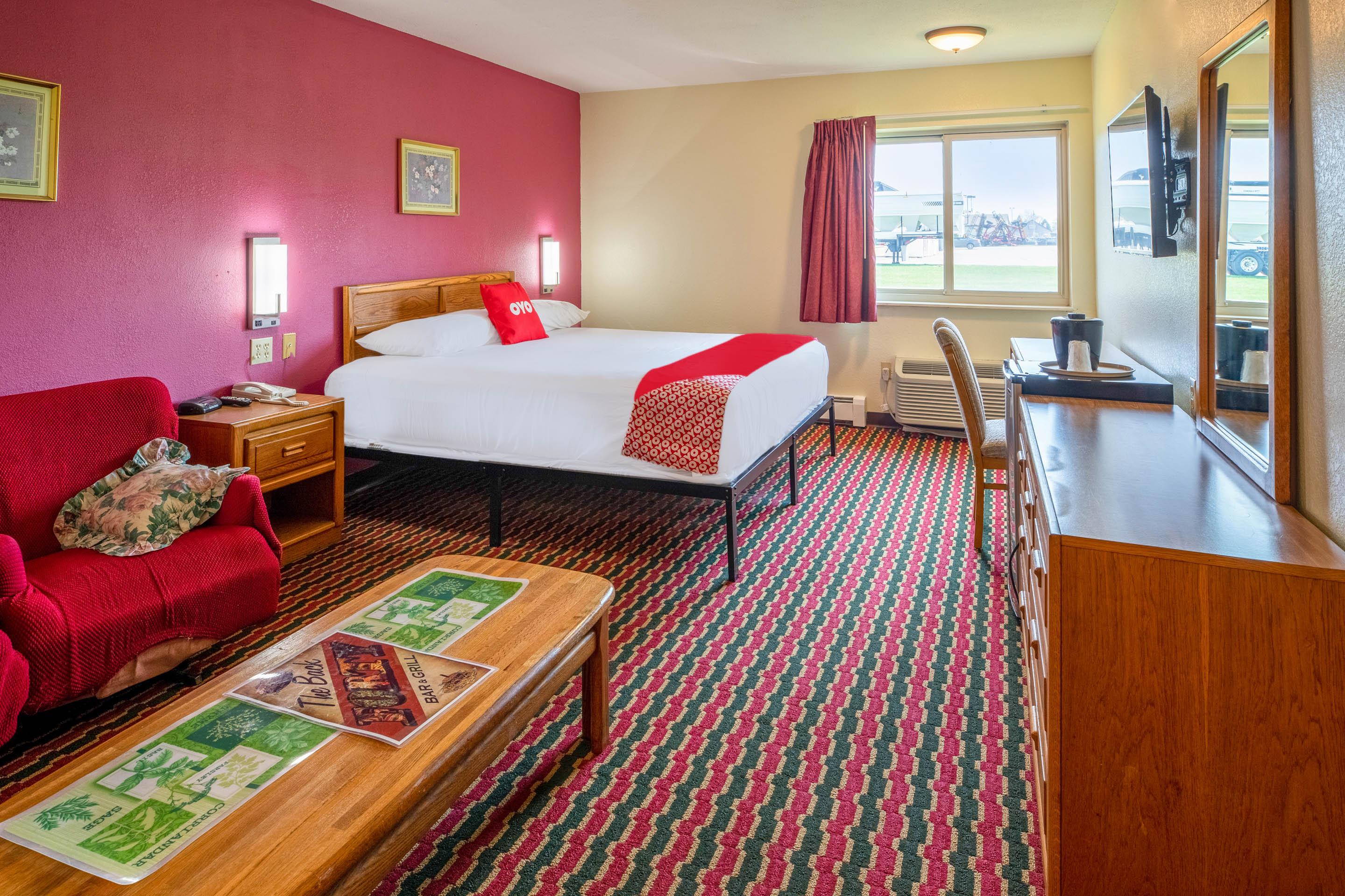 Oyo Hotel Chesaning Route 52 & Hwy 57 Buitenkant foto
