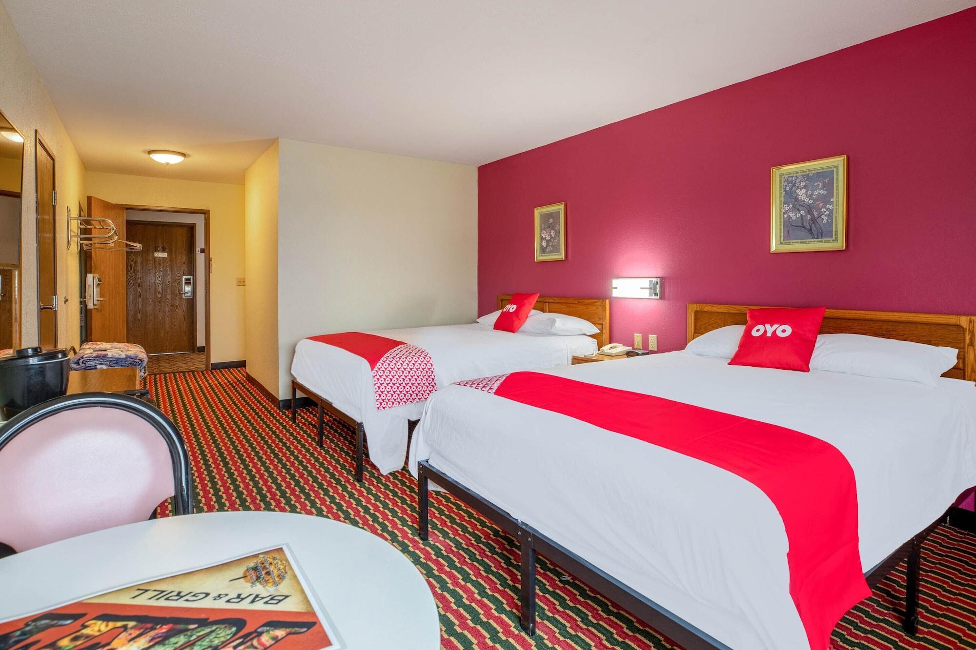 Oyo Hotel Chesaning Route 52 & Hwy 57 Buitenkant foto
